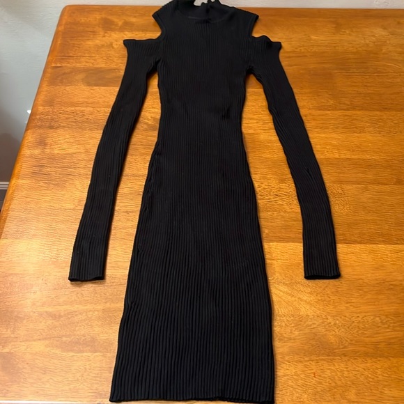 Planet Gold Size MEDIUM - Picture 1 of 5